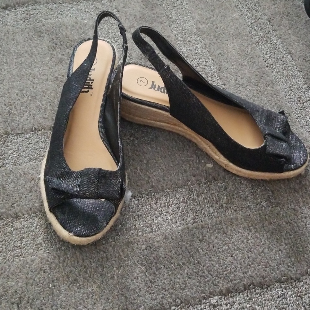 Jean wedges